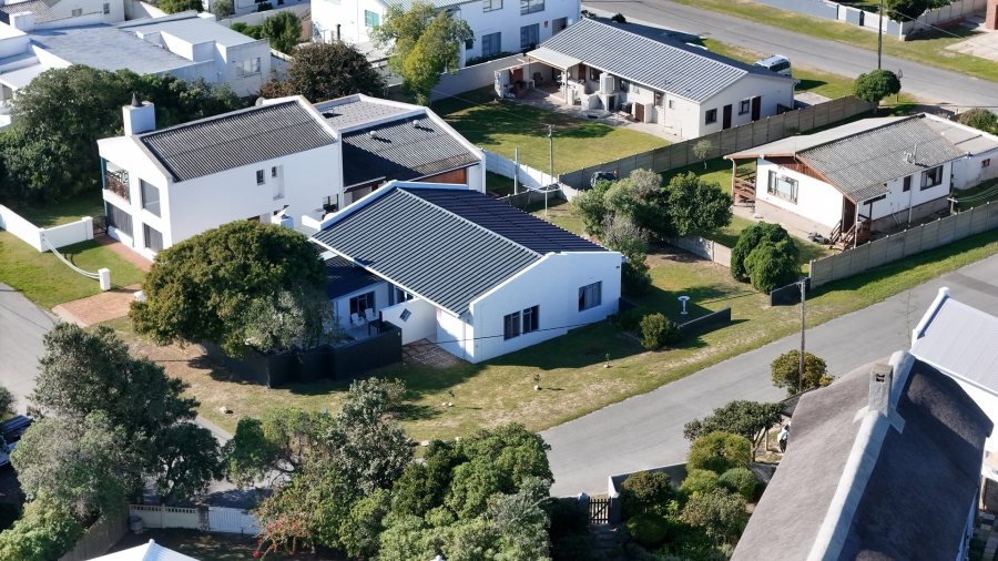 4 Bedroom Property for Sale in Arniston Western Cape